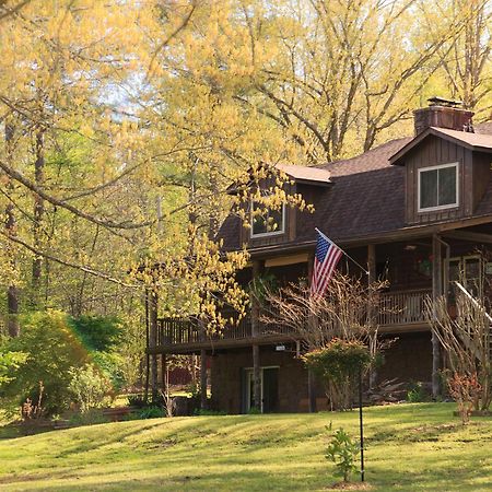 Tiffany'S Bed And Breakfast Bismarck Экстерьер фото